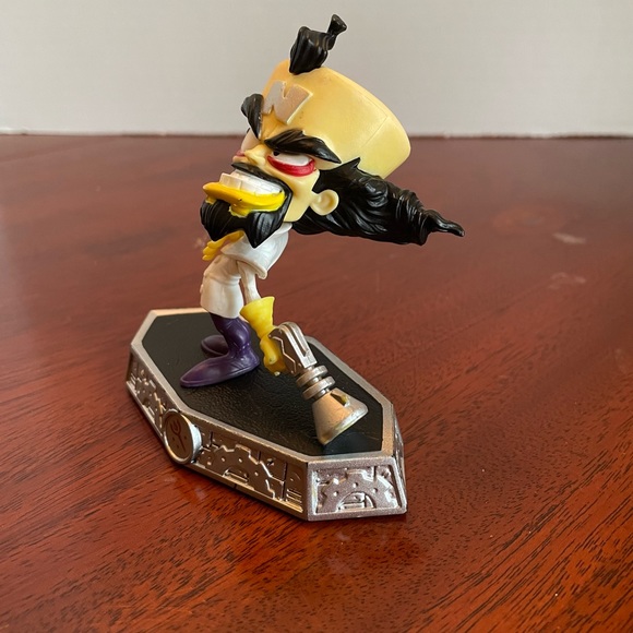 Skylanders: dr. Neo cortex an evil scientist. Used but in good condition. - Picture 3 of 4